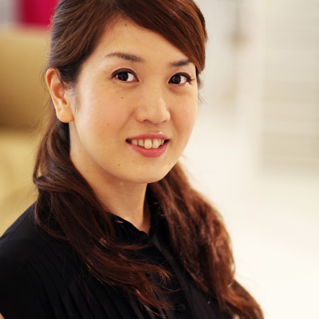 ウエディングプランナー岡村 奈奈