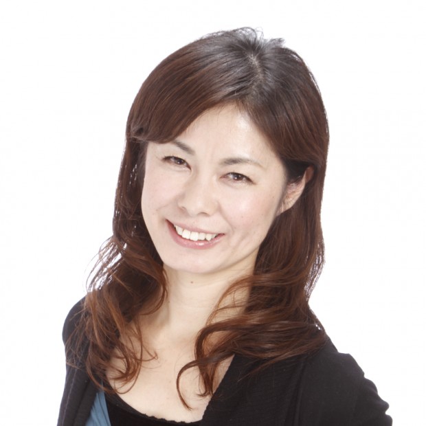 アトリエ イザラ 代表 フラワーデザイナー奥田 りか