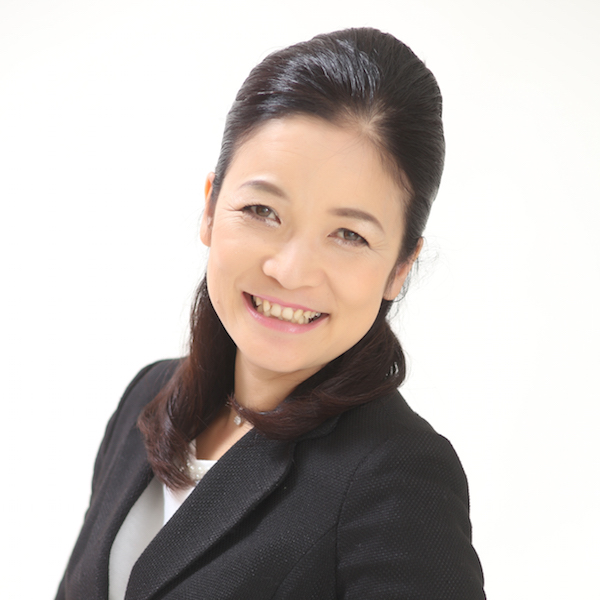 Twinklemate 代表 ウエディングコーディネーター 婚活プロデュース&MC山本 知子